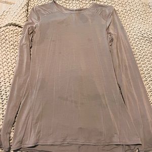 Lululemon Key Hole Long Sleeve Top - Size 4?